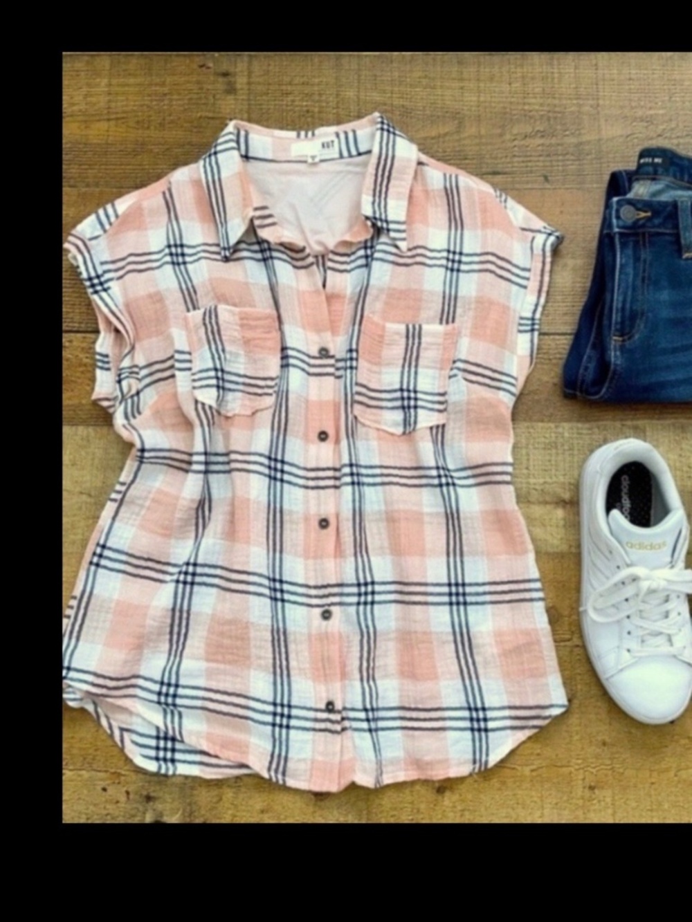 Top Summer Shirt Short Sleeve KUT from the Kloth - The Cutest Little Top